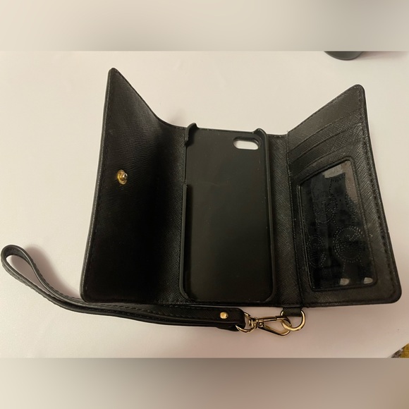 Michael Kors leather IPhone 5S wristlet case wallet - Picture 2 of 2